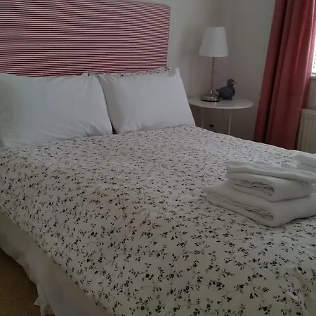 Bed & Breakfast No.5