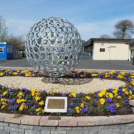 Bed & Breakfast No.5