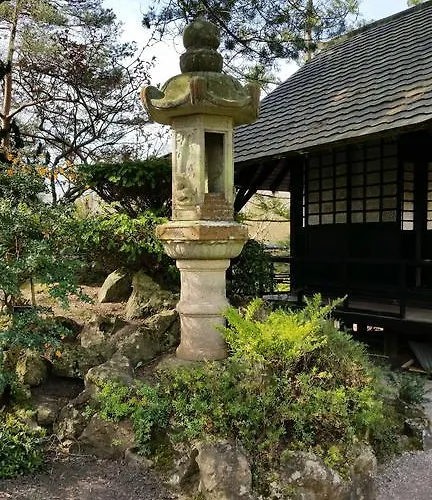 Bed & Breakfast No.5 *